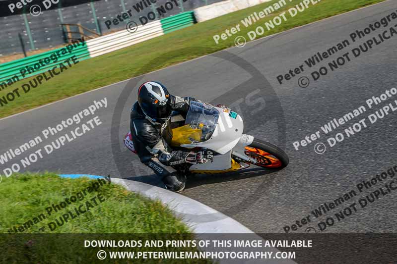 PJM Wedding Photography;enduro digital images;event digital images;eventdigitalimages;mallory park;mallory park photographs;mallory park trackday;mallory park trackday photographs;no limits trackdays;peter wileman photography;racing digital images;trackday digital images;trackday photos